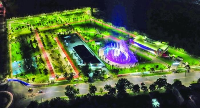 Alex Mnl Lux Apartment 2 Free Parking Bukares Bagian luar foto
