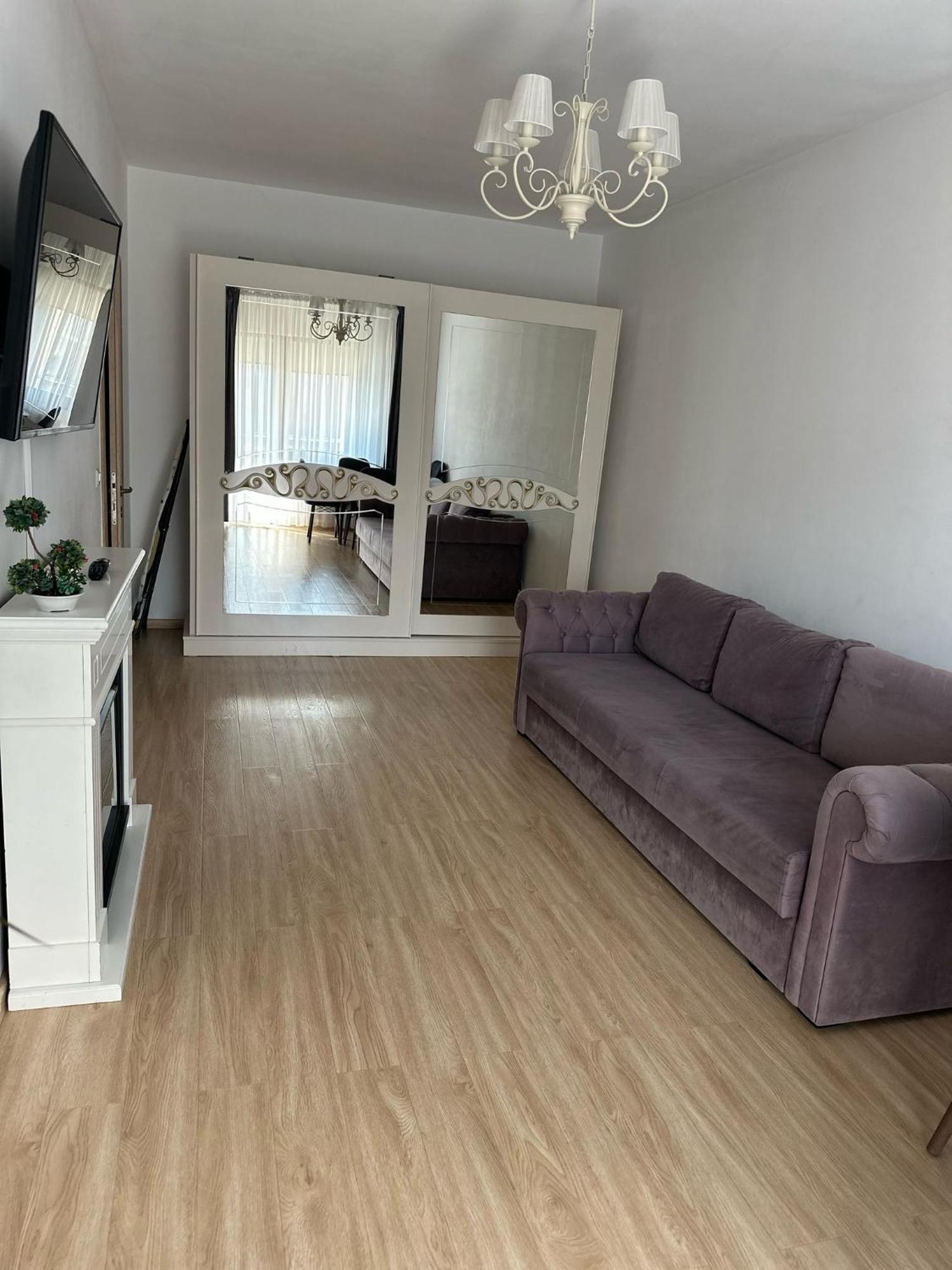 Alex Mnl Lux Apartment 2 Free Parking Bukares Bagian luar foto